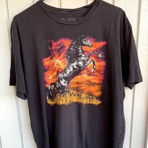 It’s Always Sunny Charlie Day horse t-shirt, sz XL